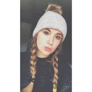 Meet your Posher, Ambria